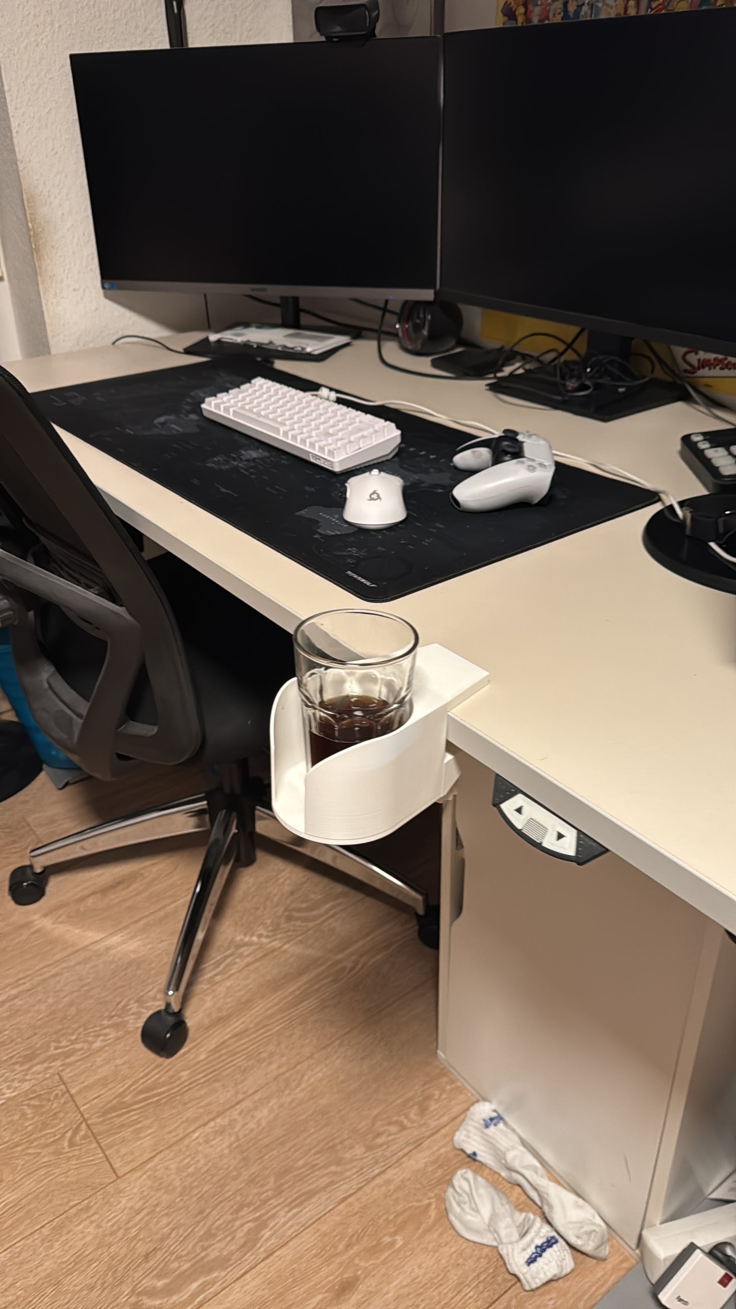 Tisch-Getränkehalter „DeskMate Cup“